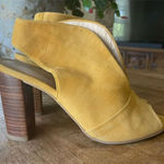 Brenda Zaro Shoes Womens Sz EU 35.5 mustard Leather Suede Slingback Heels Yellow Photo 0