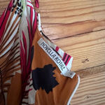 Novella Royale Jumpsuit with tropical print spaghetti straps size small Photo 2