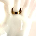 Gold tone and pink cocktail ring Photo 8