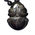 Chinese Hand Knotted Large Onyx Bead Necklace Carved Fruit Peach Pendant Black Photo 1