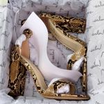 Lulus Lulu’s Snakeskin Ankle Strap Block Heels Python Print Open Toe Slingback Size 7 Photo 4