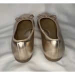 Ballerina Ballet Flat Shoes 6.5 Gold Round Toe Bow Slip On Flat Dress Shoes Photo 3