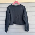 Alo Yoga Cadence Grommet Cropped Sweatshrit Photo 4