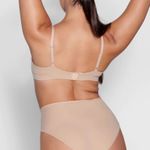 SKIMS ‎ FITS EVERYBODY CROSSOVER BRALETTE Color Mica Clay Size S NWT Photo 2