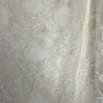 Love j Short sleeve sheer lace round neck blouse Photo 4