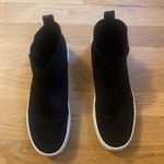 Cushionare Cushionaire Black Ankle Booties  Photo 2