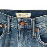 Madewell  High Rise The Momjean Stratfield Wash Jeans Blue Size 26 Ankle Photo 4