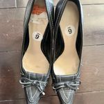 Nine West black & white stitched coquette pointy heels Photo 3