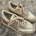 New Balance Sneakers Photo 0