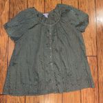 Laura Scott  Olive Textured Top blouse short sleeve shirt 24W 26W woman’s EUC Photo 0