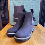 Kensie  womens faux suede pull on short Chelsea boots brown 6 Photo 0