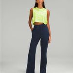 Lululemon “All Yours” Cotton Lime Green Tie-Dye Women's Crop Top size 8 Photo 4