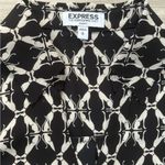 EXPRESS  The Portofino Shirt Size Small, lightweight, dog print Photo 3