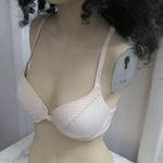 Victoria's Secret  body by victoria perfect shape bra in white/ off white size 32D. Photo 2