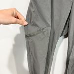 Patagonia  Quandary Pants Women’s 10 Charcoal Gray Hiking Outdoor Photo 3