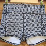 Lululemon In Movement Short *Everlux 2.5" Monochromic Black Photo 5