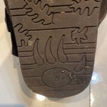 BEARPAW  💯 chocolate brown suede boots with wool blend lining. Size 8. Photo 11