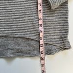 Karen Kane  Ribbed Mockneck Grey Size Petite Small NWOT Photo 4