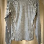 Vineyard Vines  Striped Blue White Quarter Zip Pullover Women’s XXS Athletic Top Photo 2