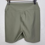 Alo Yoga Airlift Energy High Photo 3