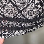 Athleta  Bandana Coast to Coast swim Cover Up woman size MEDIUM black tanish gray Photo 5
