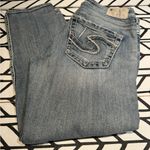 Silver Jeans  Aiko Mid Capri size 27 Photo 2