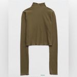 Aerie NWT Long Sleeve Cropped Mock Neck T-Shirt Photo 3