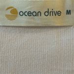 Ocean Drive Women's Pink V-Neck Twist Front Crop Top Size M Photo 3