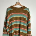 Hurley  ladies pullover cozy argyle crewneck sweater size medium Photo 2