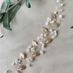 Bridal hair accessories, gold with pearls, flowers and leaves, jewelry, hairband Photo 1