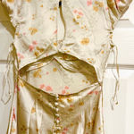 Free People  NWT VIRAL TIK TOK Bridgerton SILK ditsy print v-neck maxi dress  XS Photo 9