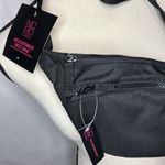 No Boundaries  Adjustable Belt Bag Fanny Pack One Size Black Double Zip NEW Photo 1