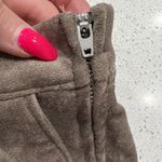 BLANK NYC Size 26 Pants The Seven Seas Faux Suede in Taupe Beige Back Ankle Zip Photo 6