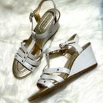 Bandolino  Womens White Wedge Heel Strappy Slingback Sandal 8.5 M.  B84 Photo 0