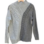 Vera Wang Simply  women's size medium cable knit sweater Photo 0