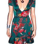Pretty Little Thing Green Floral Wrap Dress 8 NWT Photo 2
