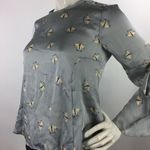 Topshop Crinkled Moth Print Bell Sleeve
Blouse Top Photo 4