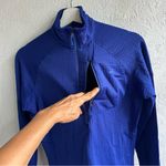 Patagonia Women’s Blue Quarter-Zip Jacket Photo 2