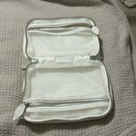 Trish Mcevoy makeup bag Photo 3