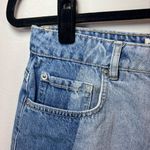 Garage  Womens Two Tone Festival 3" Jean Shorts Medium Blue Denim Cut Off Size 28 Photo 1