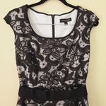 Tadashi Shoji Black and White Floral Lace Sheath Dress Belted Women's Size 2 Photo 6