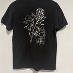 Vans  Black Graphic T-Shirt Women Photo 2