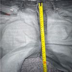 Diesel  Tepphar slim-carrot fit men's jeans in a grey wash size 36 Photo 6