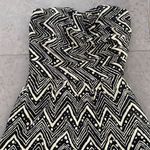 The Limited  strapless fit and flare‎ dress black and cream lined zipper size 8 Photo 5