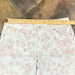 Artisan NY  Floral White Soft Pink Rose Shorts 10 Photo 3