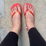 Old Navy 9/10  red flip flops Photo 4