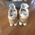 New Balance  9060 Sneakers NIB Great Plains/Calcium/Linen size 10 Photo 8