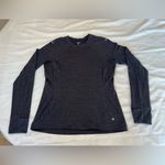 Layer 8‎ Heathered Gray Performance Shirt Size Medium Photo 4