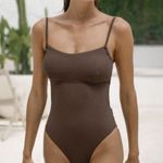 BERLOOK Coffee Ribbed Cross Back One Photo 4