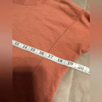 New Balance Columbia Pullover Women’s Size Medium Hoodie Hooded Shirt Athleisure Active Photo 3